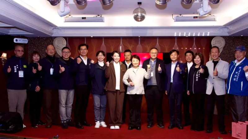    ▲高虹安率竹市府團隊參訪台中，與盧秀燕的台中團隊相見歡。（圖／台中市政府提供，2026.03.10）  