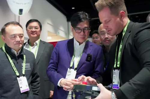 陳其邁搶先盧秀燕一步訪美！突宣布赴美西　直搗科技核心