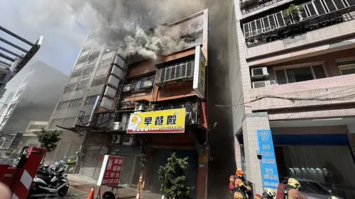 驚悚！新北五股移工宿舍「空無一人」竟陷火海　恐怖黑煙直竄天際