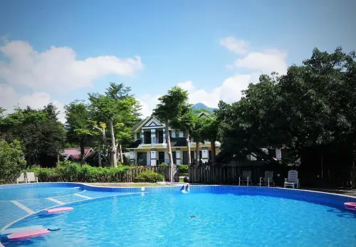 ▲ 歐都納山野渡假村飯店環境清幽、設備完善乾淨，去過的遊客、嘉義在地人都讚不絕口。（圖／歐都納山野渡假村臉書）義在地人都讚不絕口。（圖／歐都納山野渡假村臉書）