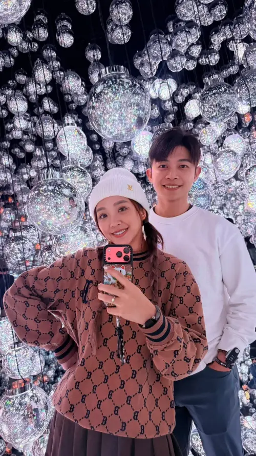 ▲賴慧如（左）與國標舞老師老公劉家銘（右）一同到東京應援，同時度假。（圖／翻攝自賴慧如臉書）