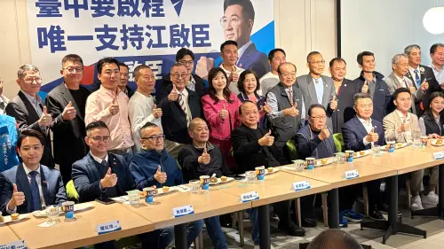 藍白青銀都來了！胡志強讚江啟臣這事了不起：我比你們都更早愛他