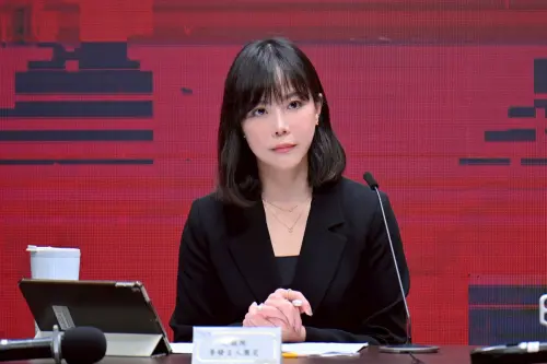 韓國瑜喊尊重李貞秀立委職權　政院硬起來：「李女士」資格不明