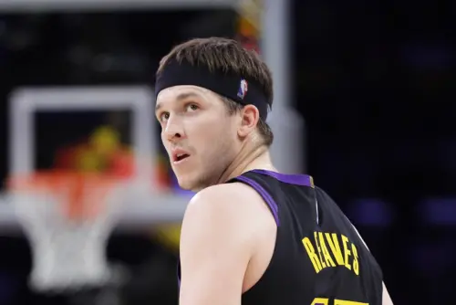 ▲《Bleacher Report》資深記者平卡斯（Eric Pincus）在播客節目中透露，猶他爵士隊對里夫斯展現了極高興趣。（圖／美聯社／達志影像）