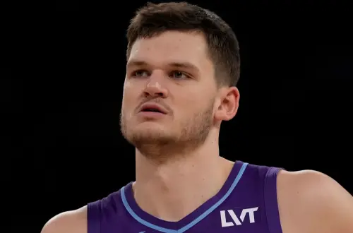 ▲湖人長期以來一直覬覦爵士隊的中鋒凱斯勒（Walker Kessler），甚至考慮過以里夫斯作為籌碼進行「先簽後換」，但爵士隊更理想的計畫是保留凱斯勒。（圖／美聯社／達志影像）