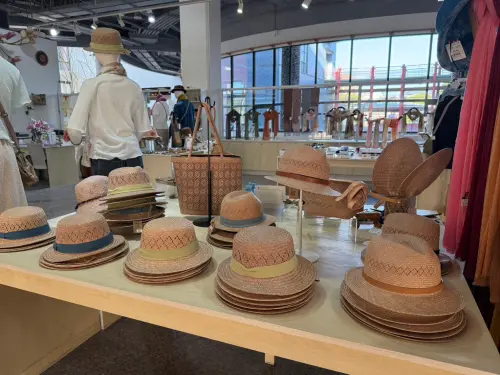 一頂抵一套西裝　纖博館展出百年前外銷草帽珍品