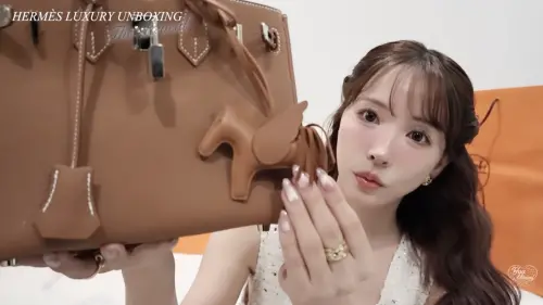 三上悠亞曬愛馬仕被酸「靠身體賺錢」！她不爽回嗆：我靠自己努力