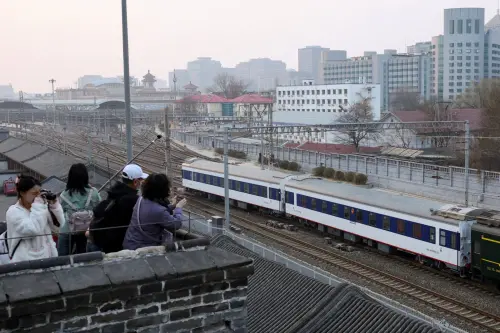 時隔6年！北京至平壤跨境列車恢復通車　川習會前釋放政治訊號？