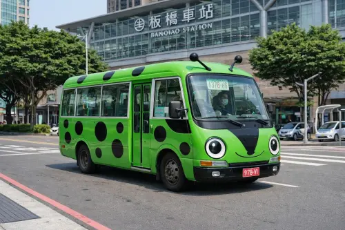 ▲李四川提議新北的「新巴士」(New Bus)可以彩繪車體，不只能創造城市的特色，還會給人好心情。（圖／翻攝自李四川臉書）
