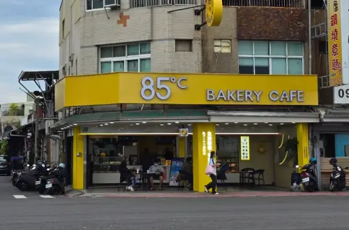 85度C招牌一堆「紅色變黃色」！官方曝真實用途　20年老客全愛上