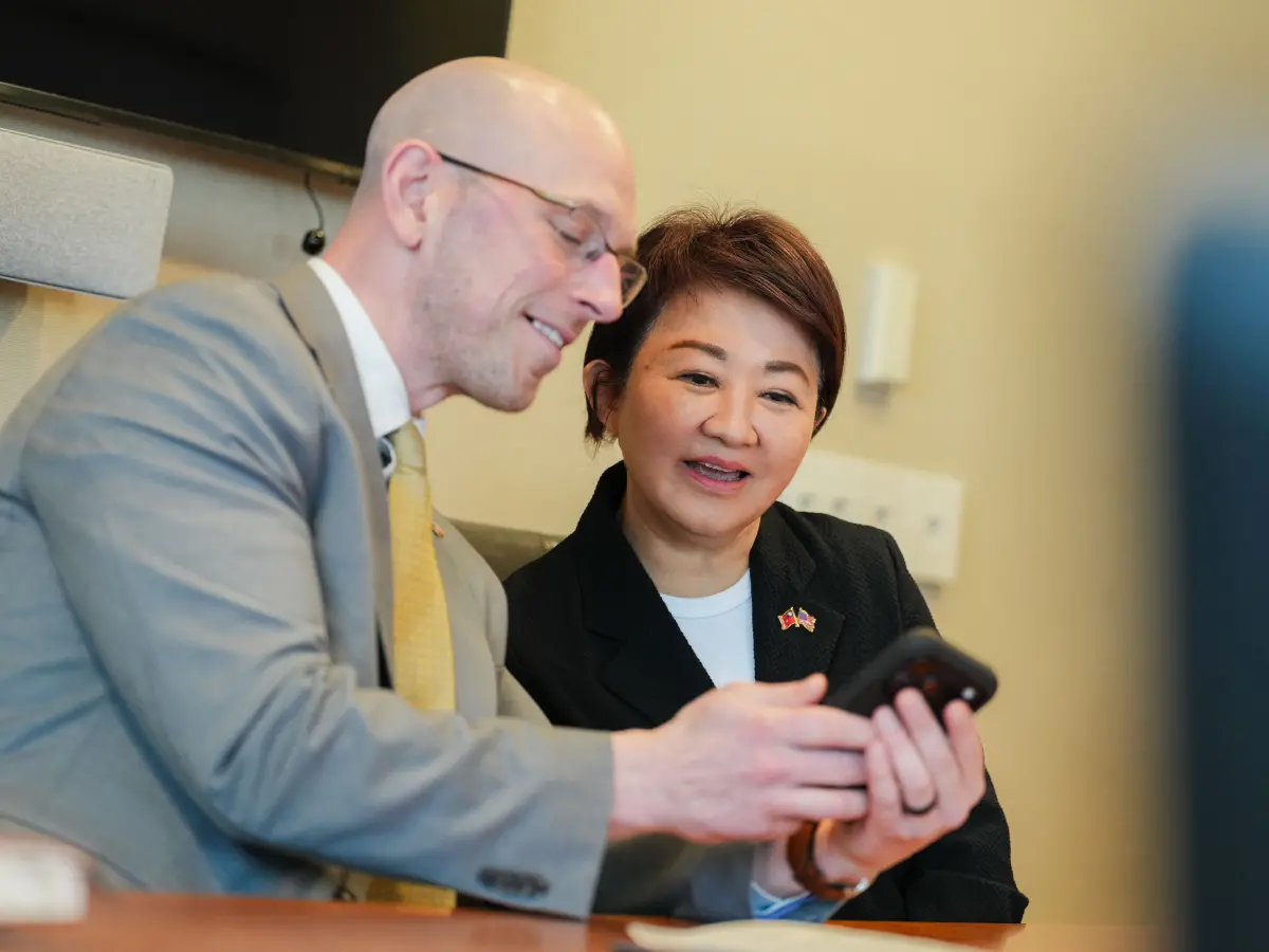 ▲台中市長盧秀燕訪美行首站與姊妹市曼徹斯特市長Jay P. Ruais交流。（圖／台中市政府提供，2026.03.13）