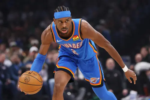 ▲最驚人的差異在於防守端。當文班亞馬在場，馬刺每百回合少掉近10分；反觀雷霆在SGA下場時，防守效率反而有微幅提升。（圖／美聯社／達志影像）