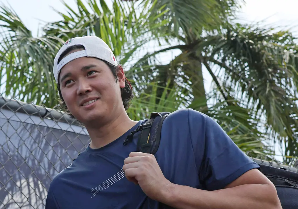 ▲洛杉磯道奇隊球星大谷翔平人氣超高，其和家人之間的互動，也受到外界的矚目。除了疼愛妻子真美子之外，大谷和母親加代子以及大其兩歲的姐姐結香關係都很好，姊姊更是其專屬的「時尚顧問」，打理大谷翔平的衣著造型。（圖／美聯社／達志影像）