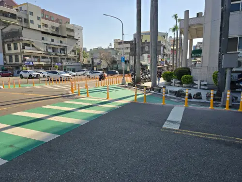 中市行人地獄再升級　周永鴻轟：無視市民安全
