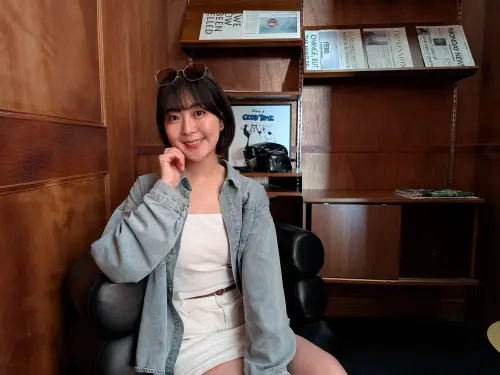 ▲Google Pixel 10a在極低光源下手持拍攝，在強大的AI加持之下，可以自然地提高亮度，並維持氛圍。（圖／記者周淑萍攝）