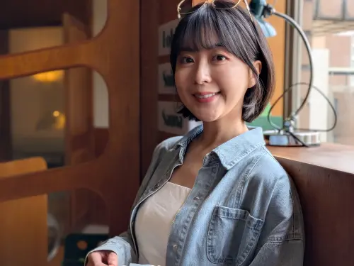 ▲Google Pixel 10a實拍圖，肖像模式下帶出自然膚質。（圖／記者周淑萍攝）