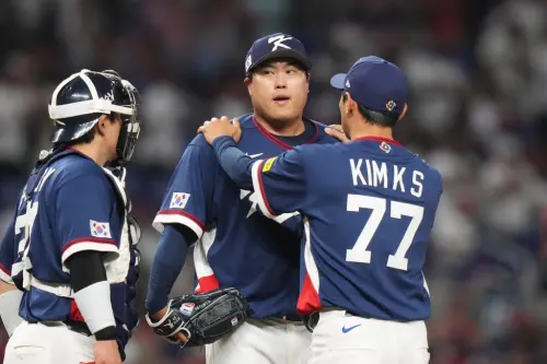 ▲2026世界棒球經典賽（WBC）一戰定生死的八強淘汰賽今（14）日在邁阿密點燃戰火，首波對戰由韓國硬碰多明尼加。韓國先發投手柳賢振主投1.2局就提前退場。（圖／美聯社／達志影像）