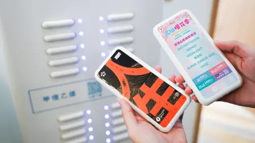 ▲高雄櫻花季與大港開唱吸引大量粉絲參與，帶動活動期間城市共享電力需求提升。 （圖／CHARGESPOT提供）