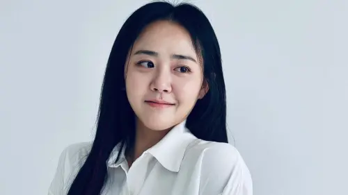 「國民妹妹」得病差點截肢！文瑾瑩4次手術保命　洩演舞台劇心情