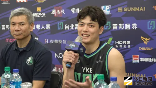 PLG／林志傑秀肌肉超爆笑！1段話讓葉惟捷開掛　4記三分射穿勇士
