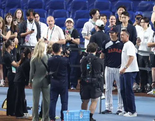 大谷翔平發動「大谷Pass」！拉努特巴爾進場相擁　網：這張卡太猛