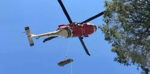 終於可以回家！男獨攀西巒大山喪命　搜救隊花20小時搬運遺體下山
