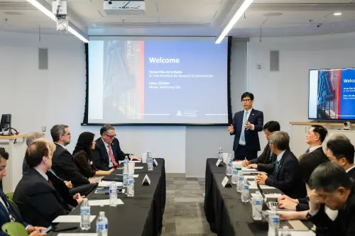 ▲ 陳其邁期望與亞利桑那大學共同推動光學及矽光子人才培育，提升城市在全球科技版圖的競爭力。（圖／高市府提供）