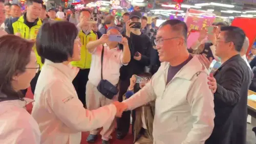 首度同框！蘇巧慧、李四川握手寒暄：一起為新北加油