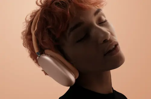 蘋果突襲發表 AirPods Max 2！降噪升級1.5倍、8大亮點一次看
