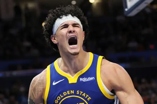 勇士「柯瑞時代」該留下誰？外媒點名「黃金鐵三角」：加價也得留