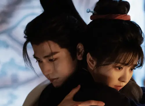 為何大家都愛看假結婚？霸總落伍「美強慘」當道　5關鍵觀眾愛死
