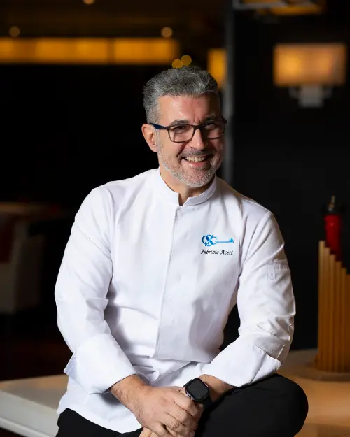 ▲台北遠東香格里拉力邀擁有三十年全球高端餐飲經驗，且被譽為「時尚主廚」的法布里奇奧·阿塞蒂 (Fabrizio Aceti)，客座「馬可波羅餐廳」並擔任顧問。（圖/台北遠東香格里拉提供）