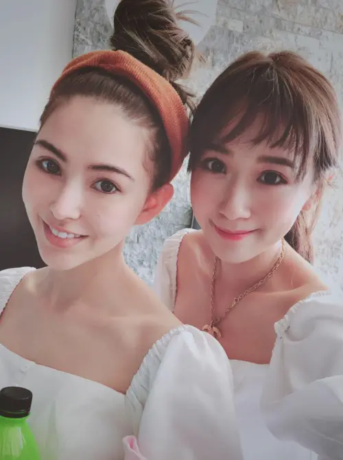 ▲方志友（右）與昆凌（左）友好多年，閨密情令人稱羨。（圖／翻攝自方志友IG）