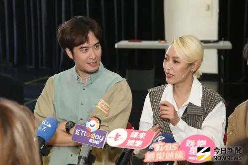 ▲戲劇夫妻檔方宥心（右）與王為（左）結婚2年多，感情甜蜜，但方宥心爆料老公待在廁所裡的時間太長，她也笑說，這好像是世間所有老公的狀態。（圖／記者邱曾其攝影）