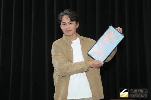 ▲黃鐙輝（如圖）十分擅長投資，近期他變賣股票，換了大房，讓家人住得更舒適。（圖／記者邱曾其攝影）