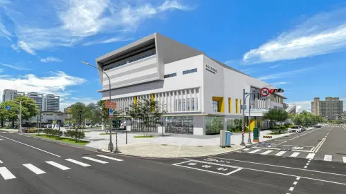 ▲小港運動中心外觀示意圖。（圖／高市府運發局提供）