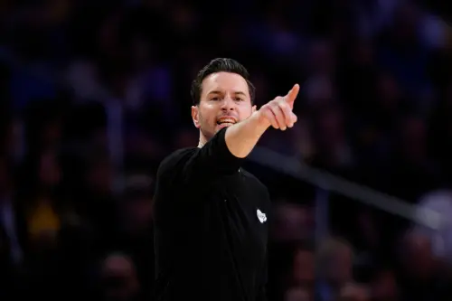 瑞迪克扛住壓力！率湖人重返前段班　名記看好問鼎年度最佳教練