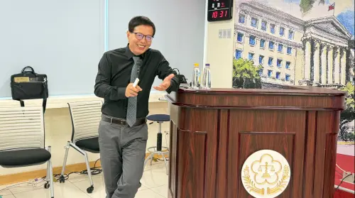 ▲台大教授林鈺雄表示，機密資訊的安全查核不只是司法程序的問題而已，這在歐美國家早已建立公私部門的查核程序，他呼籲台灣要趕快做。（圖／檢察官協會提供）