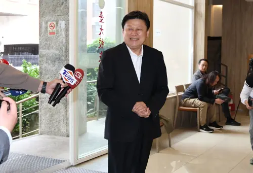 藍委與鄭麗文餐敘　傅崐萁：定期溝通交流！讓雙方有良好互動