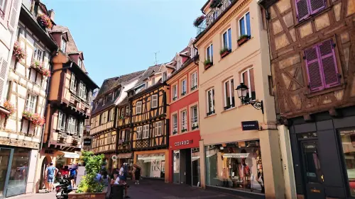 法國小鎮選戰超魔幻！「希特勒」想要連任　對手竟是「澤倫斯基」