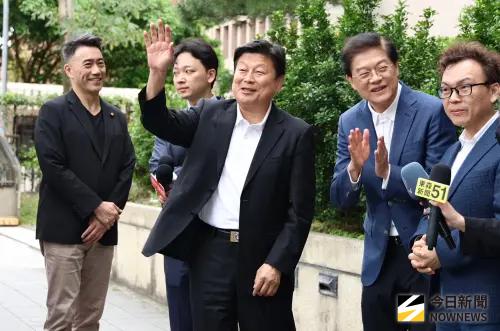 傳下週藍放行付委總預算　吳思瑤：希望不是愚人節玩笑