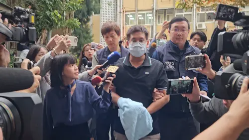 切割共犯！「拖吊蟑螂」漏網之魚「小崔」移送北檢難掩笑意
