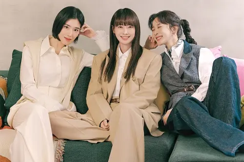 女神私下超反差！李奈映、鄭恩彩、李清娥法庭劇拍成《三個傻瓜》
