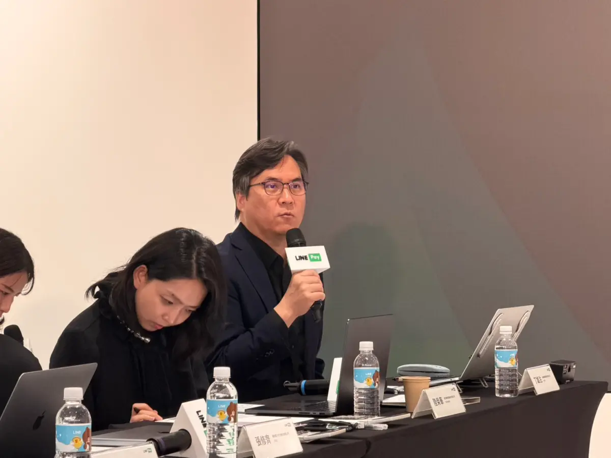 ▲公司是否考慮買回庫藏股？董事長丁雄注表示，發放股票、股利反而更能改善流動性。（圖╱記者林汪靜攝）