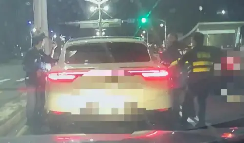 男酒駕昏睡路中還拒檢衝撞警車　前鎮警強勢執法逮人