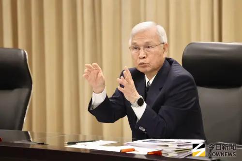 楊金龍打房只到這裡？央行利率連9季凍漲　專家公開下半年2大變數