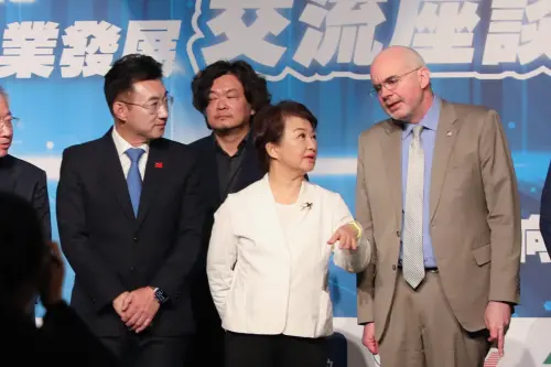 ▲AIT處長谷立言今年2月與台中市長盧秀燕出席產業發展交流座談會。（圖／台中市政府提供，2026.03.19）