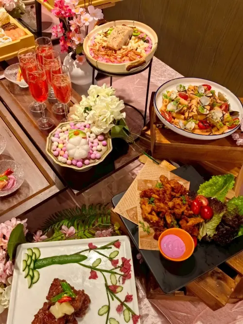 ▲星享道即日起推出春日限定料理，以櫻花入饌，打造一場結合視覺與味覺美味饗宴。（圖／記者金武鳳攝，2026.3.19)