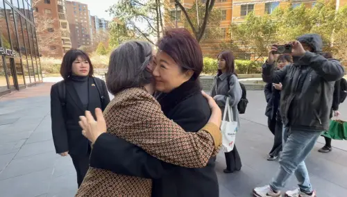 見到國務院、戰爭部官員了！盧秀燕表達立場：軍購如同「買保險」