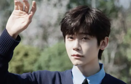 ▲李卿演過許多軍師角色，但其實他是2000年出生的年輕演員。（圖／翻攝自微博@李卿）